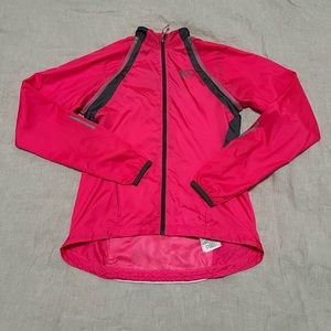 Pearl Izumi Road Biking Windbreaker in Bright Pink in size S
